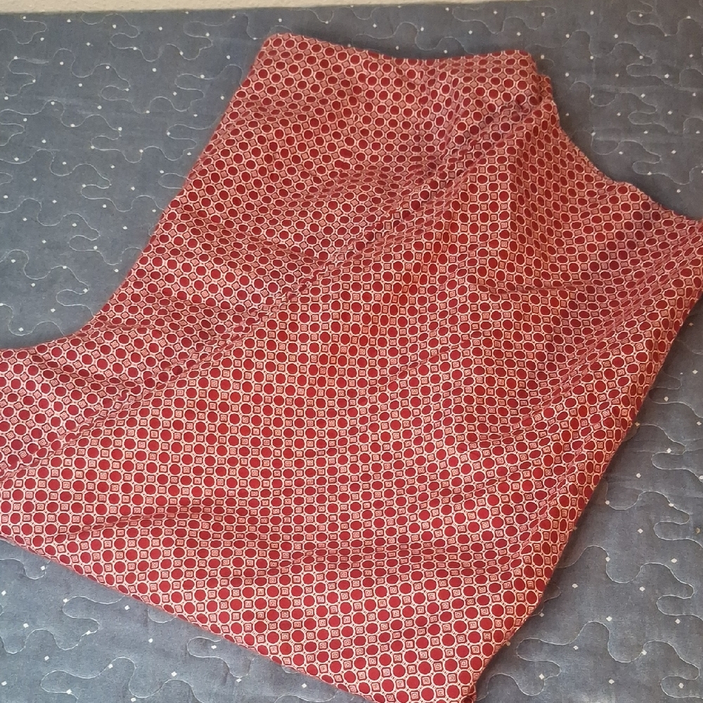 Talbots Red Geometric Cropped Pants